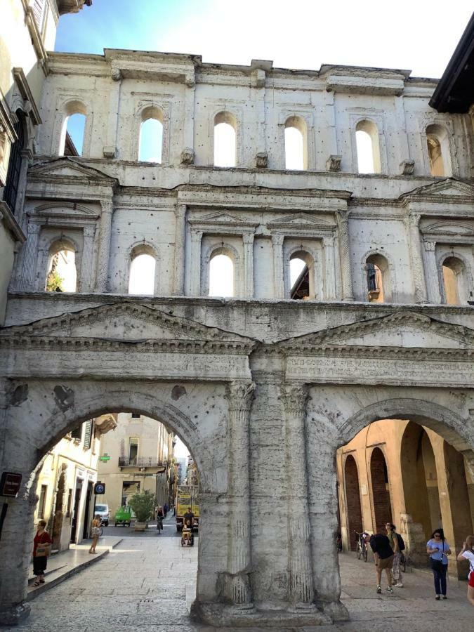 Verona Porta Borsari Relais Eksteriør bilde