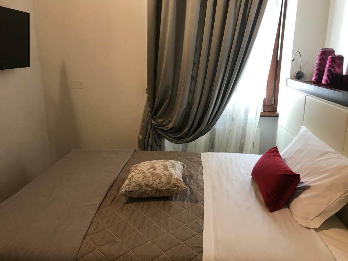Verona Porta Borsari Relais Eksteriør bilde